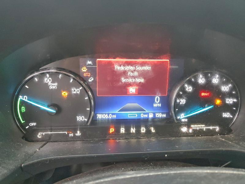 Фото 9 - FORD ESCAPE