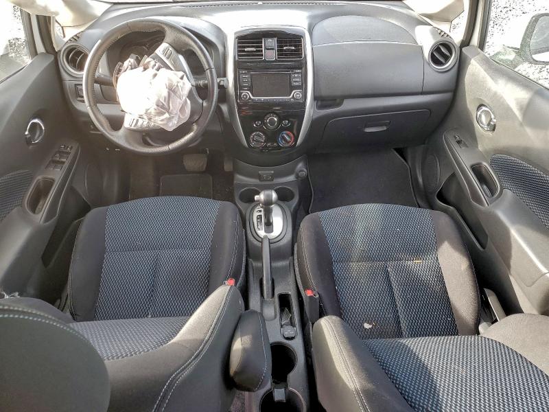 Фото 8 - NISSAN VERSA