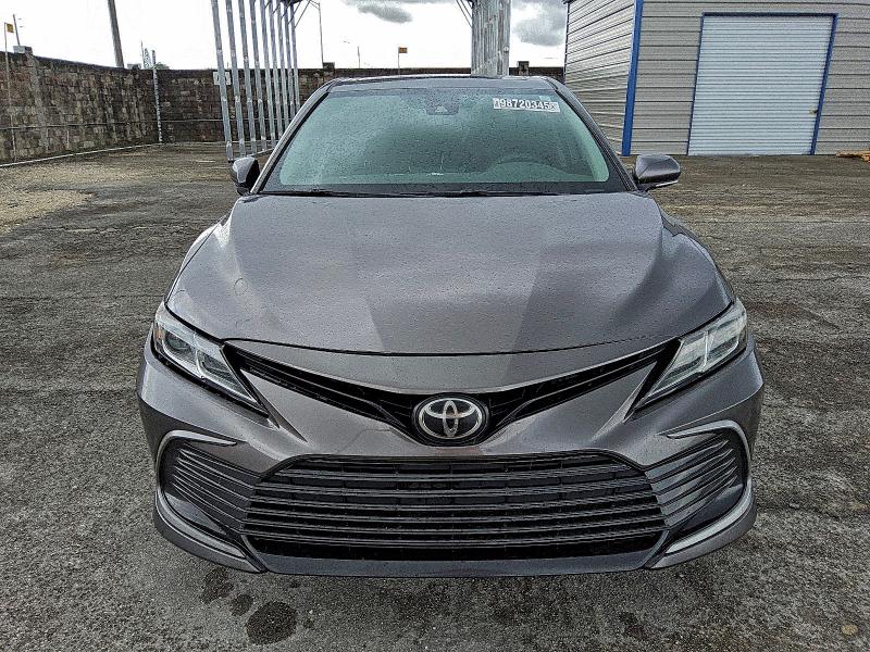 Фото 5 - TOYOTA CAMRY