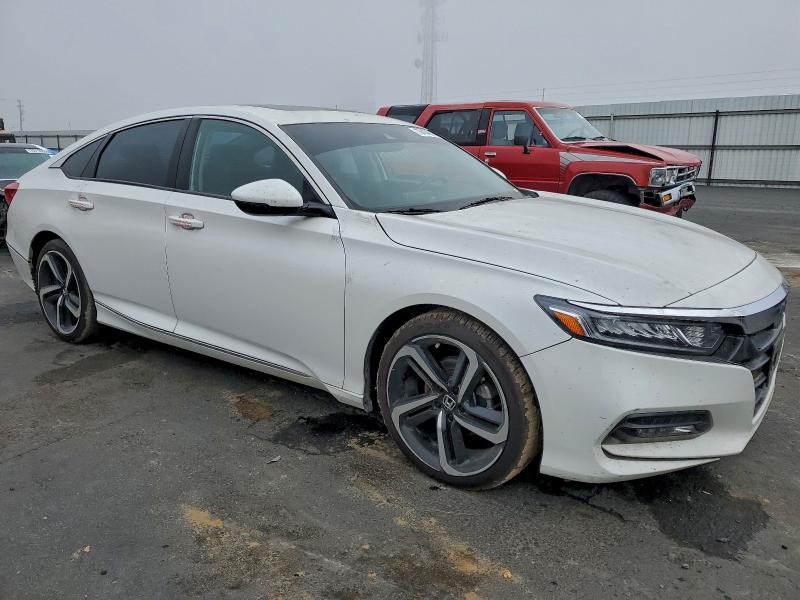 Фото 4 - HONDA ACCORD