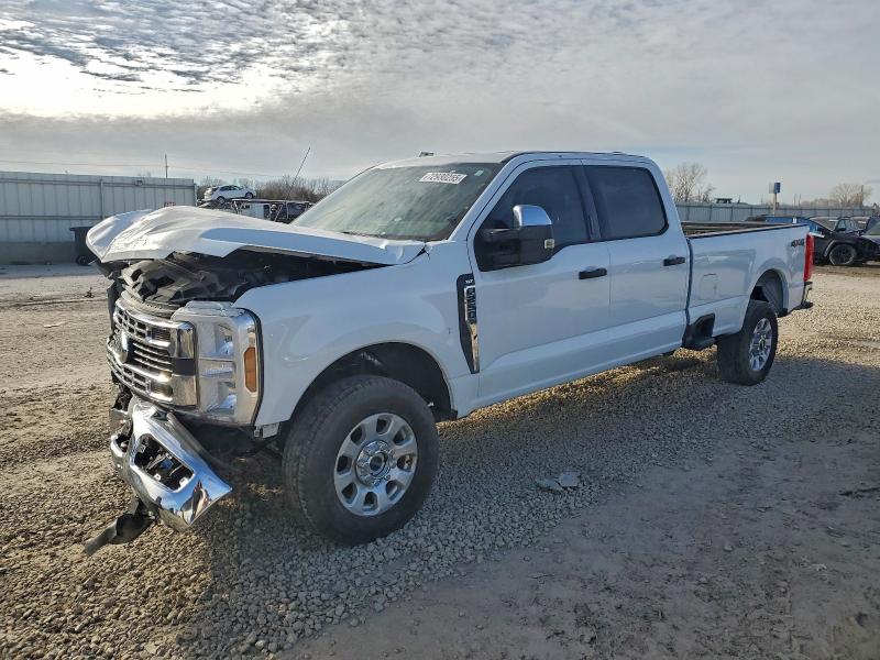 Фото 1 - FORD F250