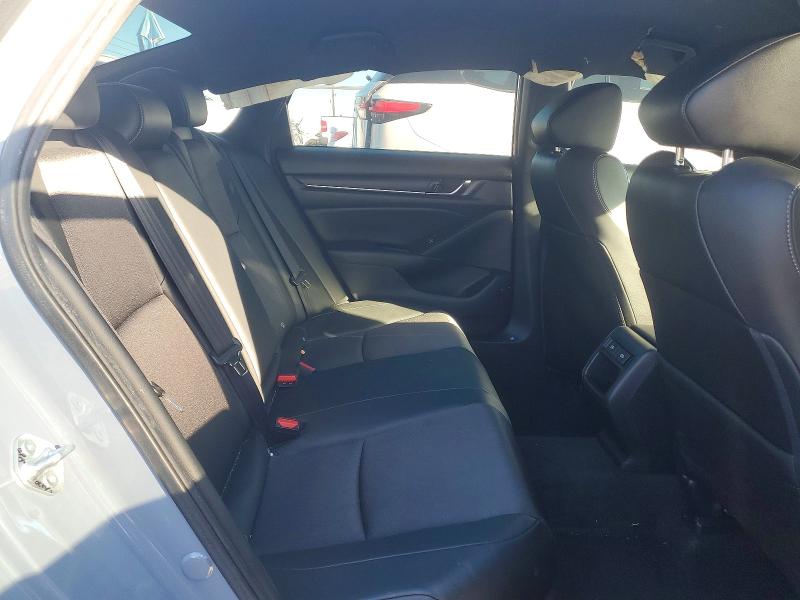 Фото 10 - HONDA ACCORD