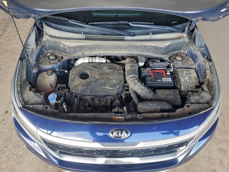 Фото 11 - KIA SELTOS