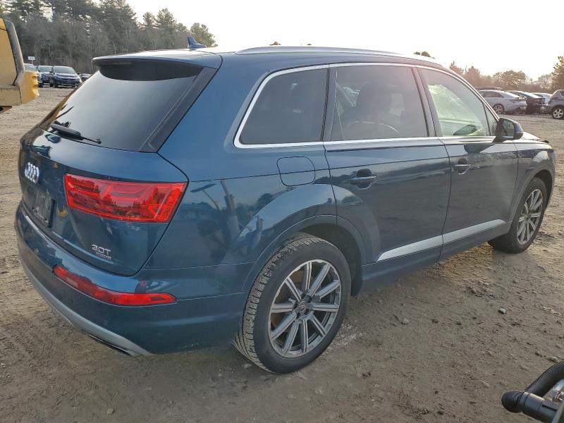 Фото 3 - AUDI Q7