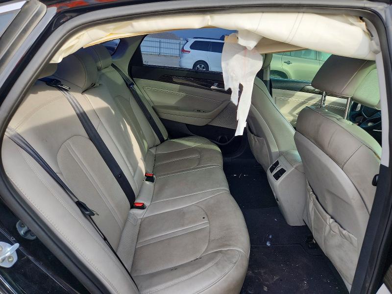 Фото 10 - HYUNDAI SONATA