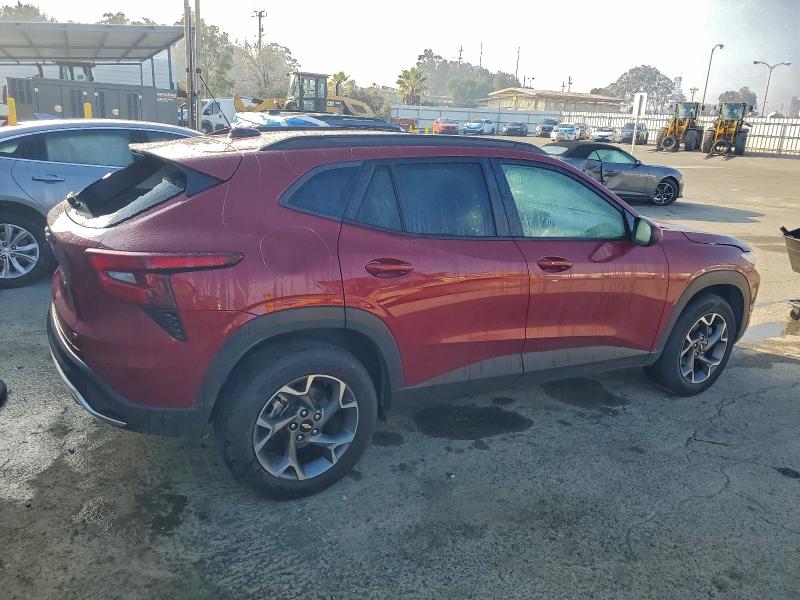 Фото 3 - CHEVROLET TRAX