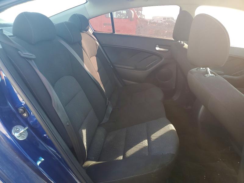 Фото 10 - KIA FORTE