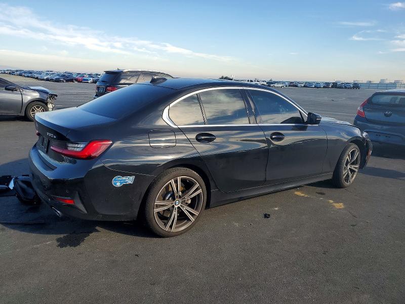 Фото 3 - BMW 3 SERIES