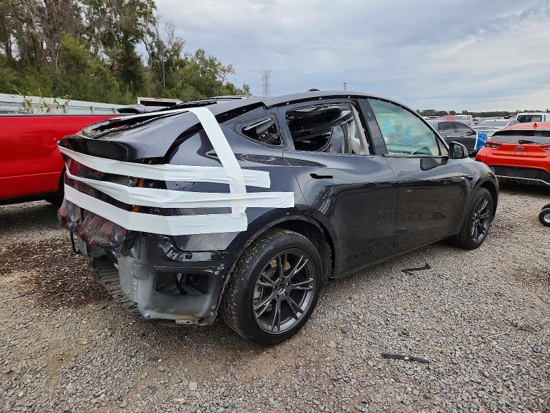 Фото 3 - TESLA MODEL Y