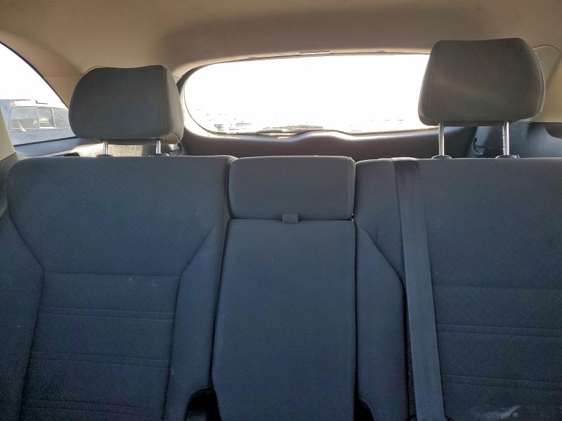 Фото 10 - KIA SORENTO