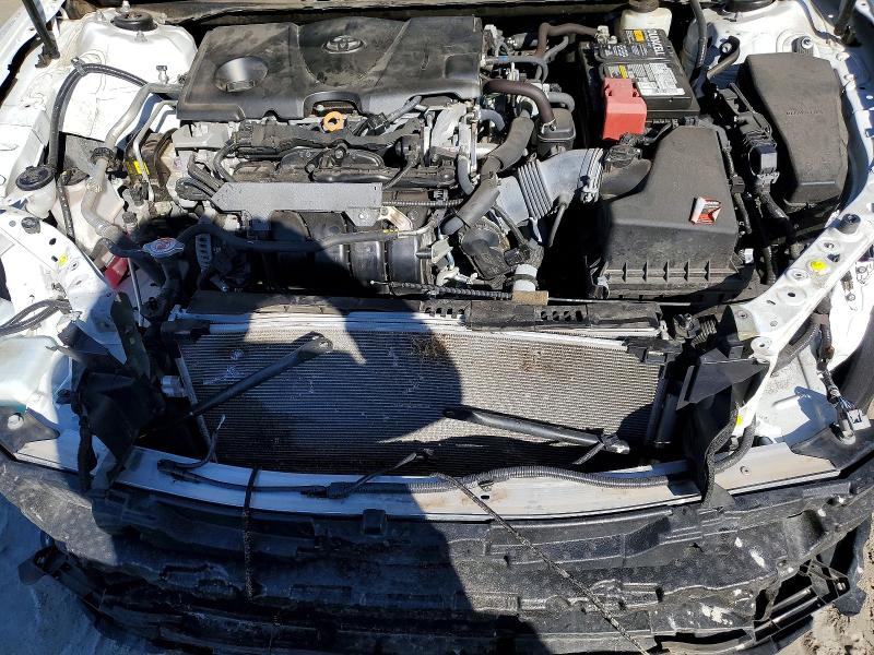 Фото 9 - TOYOTA CAMRY