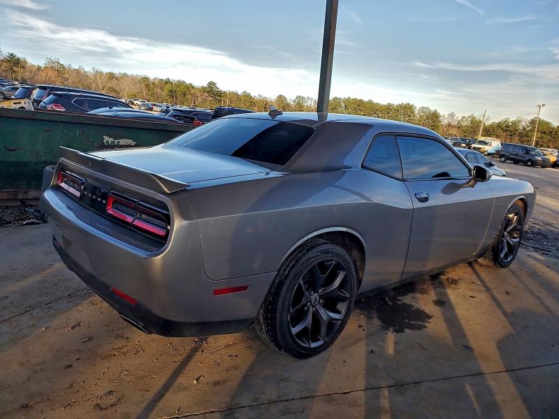 Фото 3 - DODGE CHALLENGER