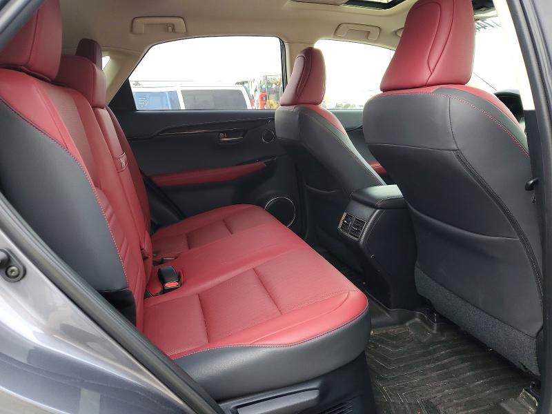 Фото 11 - LEXUS NX