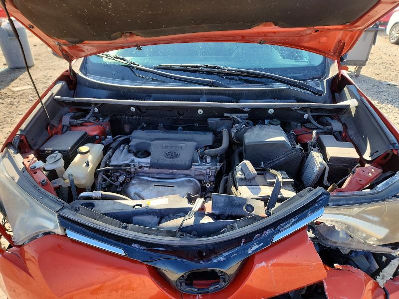 Фото 11 - TOYOTA RAV4