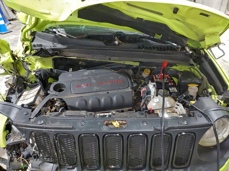 Фото 11 - JEEP RENEGADE