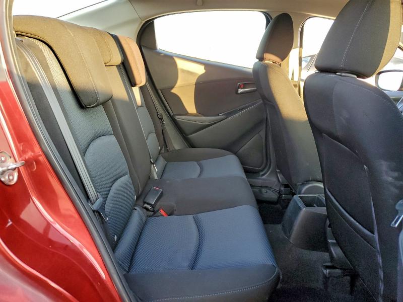 Фото 10 - TOYOTA YARIS