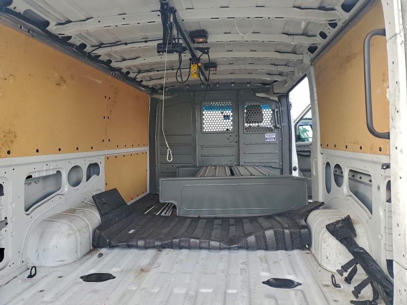 Фото 10 - NISSAN NV