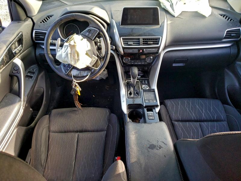 Фото 8 - MITSUBISHI ECLIPSE