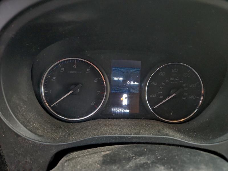 Фото 9 - MITSUBISHI OUTLANDER