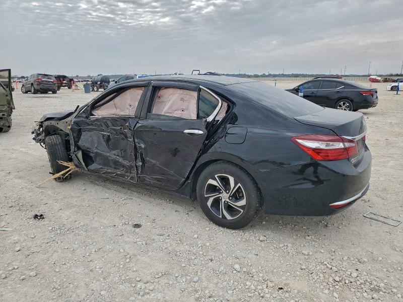 Фото 2 - HONDA ACCORD