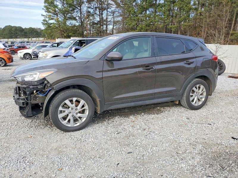 Фото 1 - HYUNDAI TUCSON