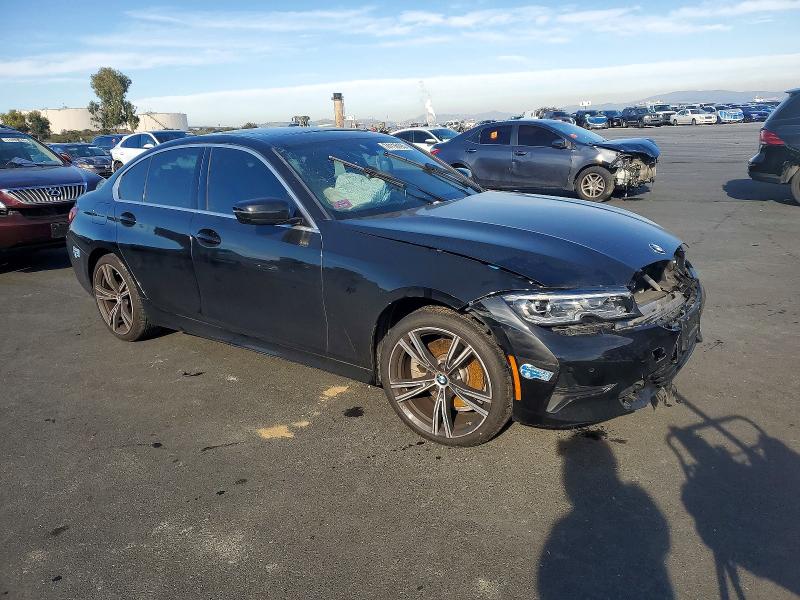 Фото 4 - BMW 3 SERIES