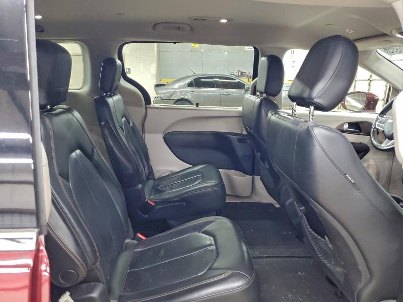 Фото 11 - CHRYSLER PACIFICA