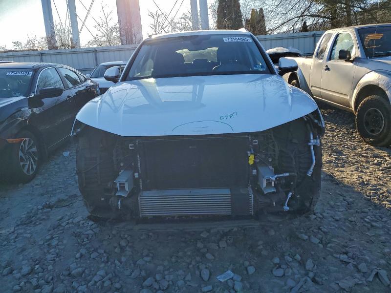 Фото 5 - AUDI Q5