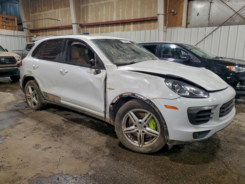 Фото 4 - PORSCHE CAYENNE