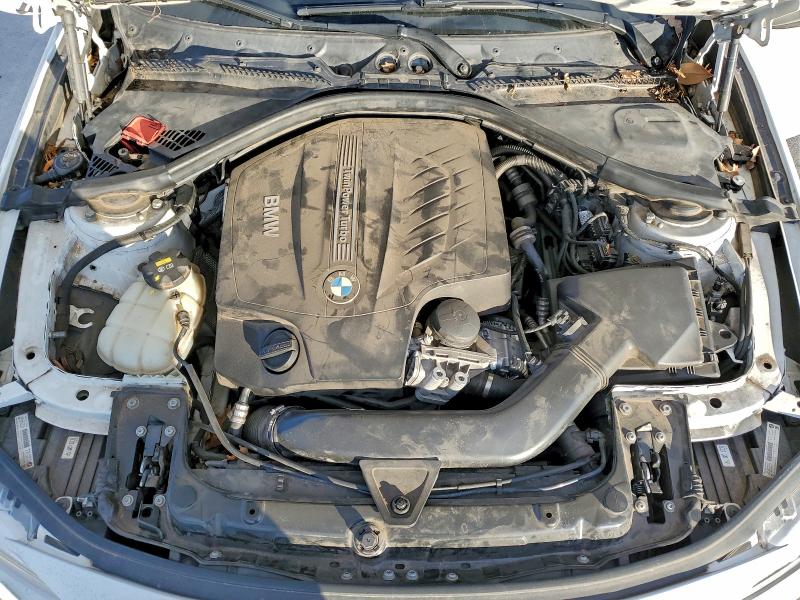 Фото 11 - BMW 3 SERIES