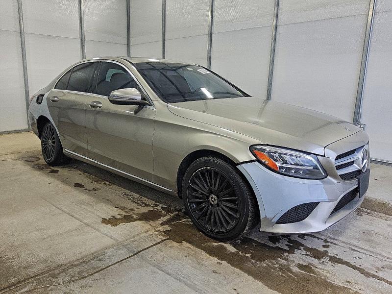 Фото 4 - MERCEDES-BENZ C-CLASS