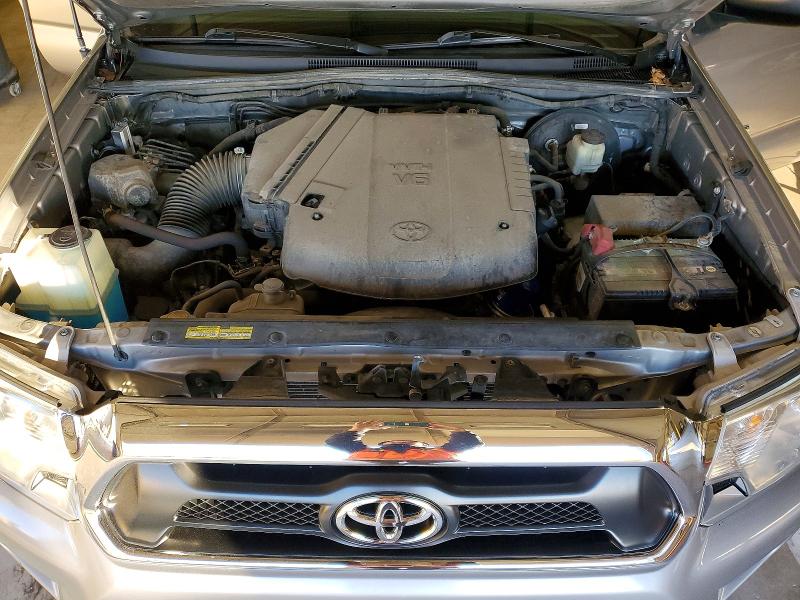 Фото 11 - TOYOTA TACOMA