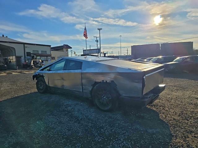 Фото 2 - TESLA CYBERTRUCK