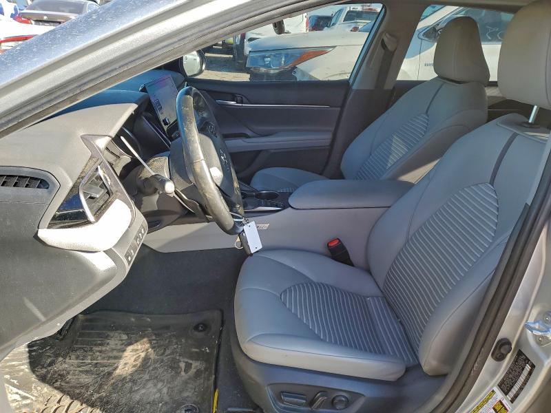 Фото 7 - TOYOTA CAMRY