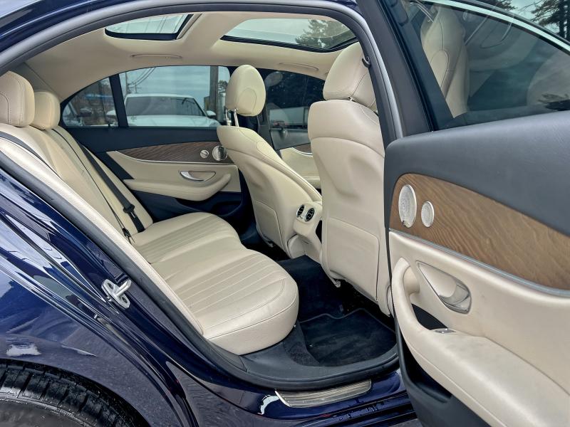 Фото 6 - MERCEDES-BENZ E-CLASS