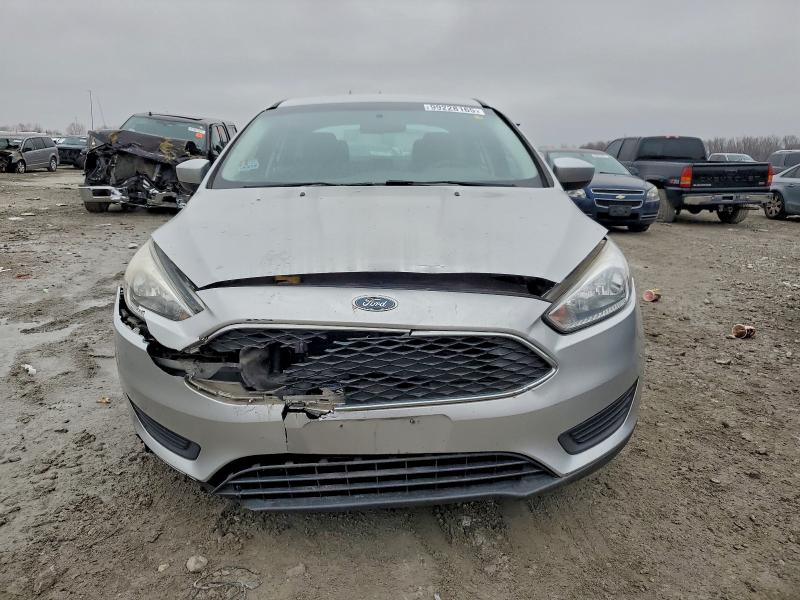 Фото 5 - FORD FOCUS