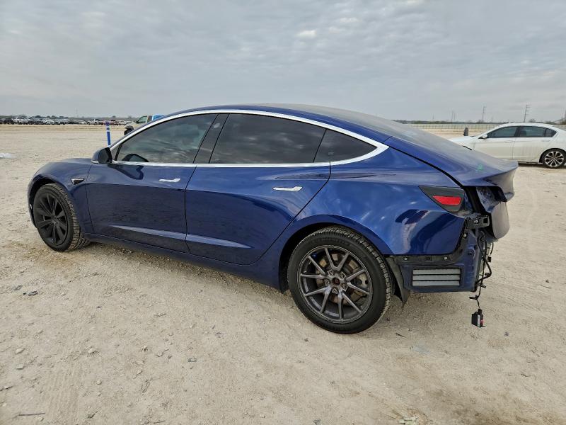 Фото 2 - TESLA MODEL 3