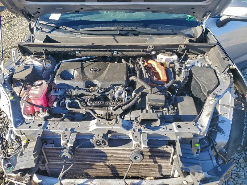 Фото 12 - TOYOTA RAV4