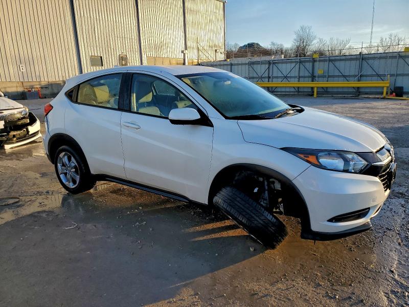 Фото 4 - HONDA HR-V