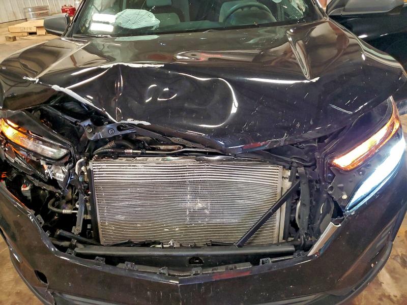 Фото 12 - CHEVROLET EQUINOX