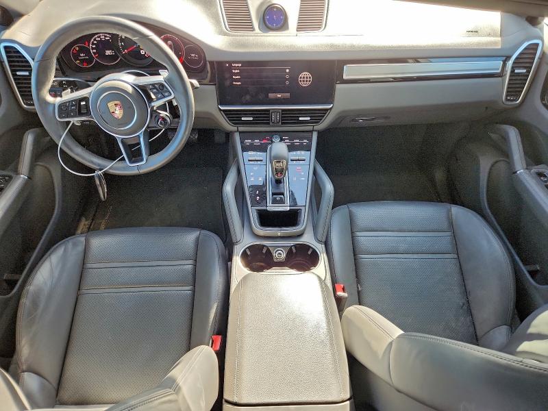 Фото 8 - PORSCHE CAYENNE