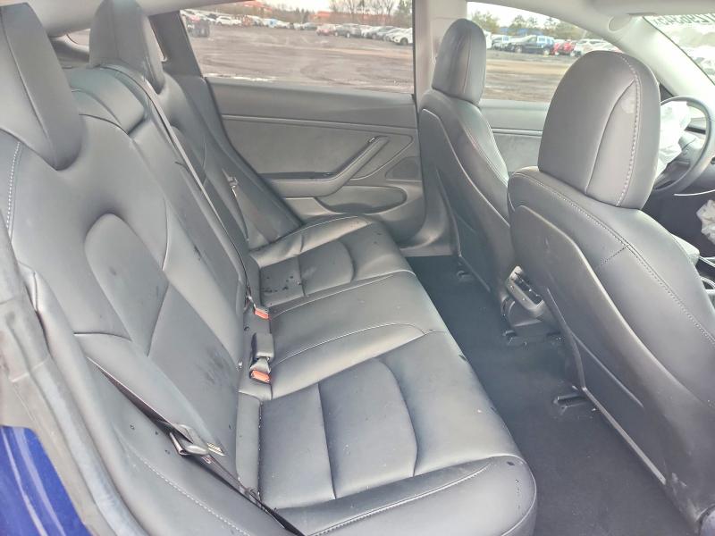 Фото 10 - TESLA MODEL 3