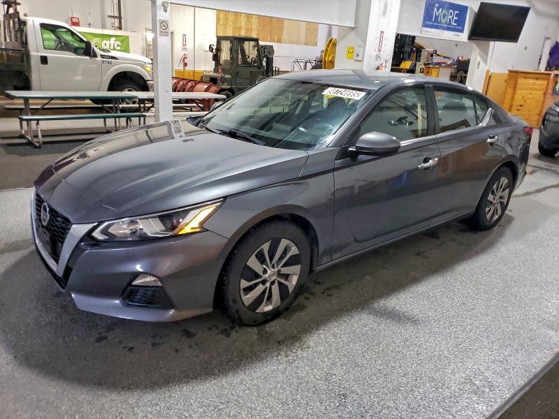 Фото 1 - NISSAN ALTIMA