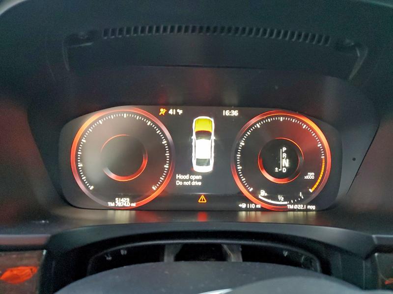 Фото 9 - VOLVO S90