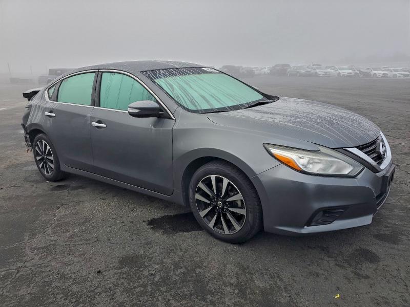 Фото 4 - NISSAN ALTIMA