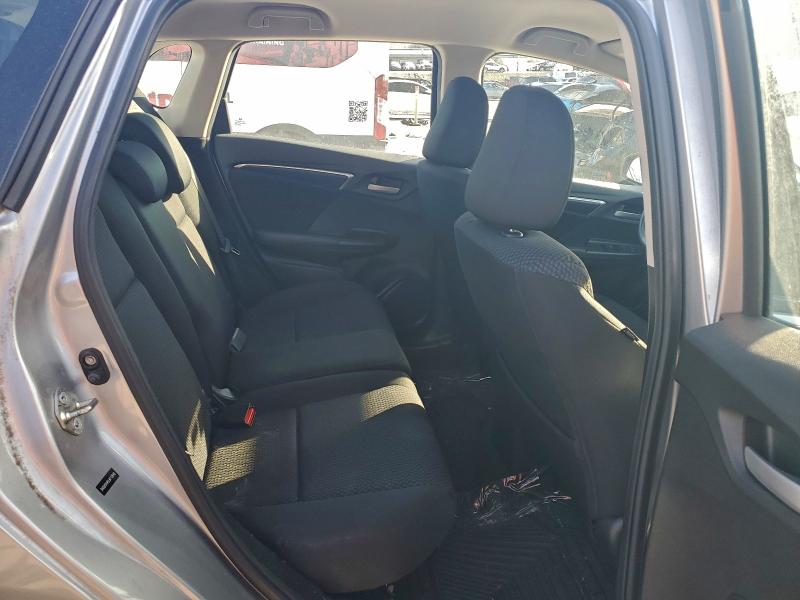 Фото 10 - HONDA FIT