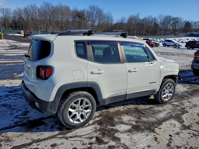 Фото 3 - JEEP RENEGADE