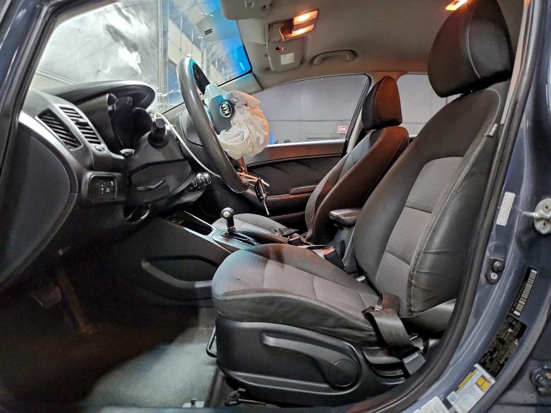 Фото 7 - KIA FORTE