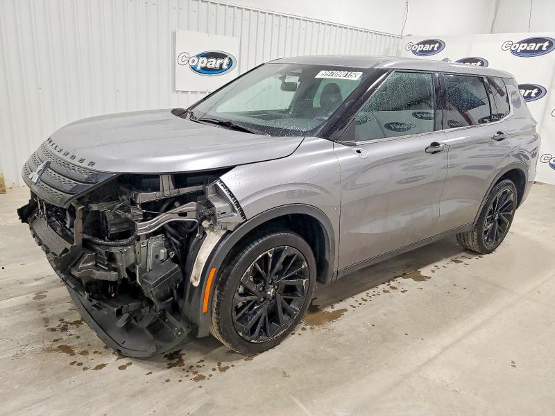 Фото 1 - MITSUBISHI OUTLANDER