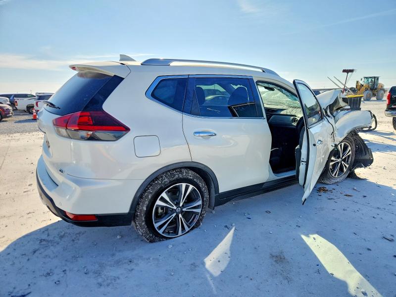 Фото 3 - NISSAN ROGUE